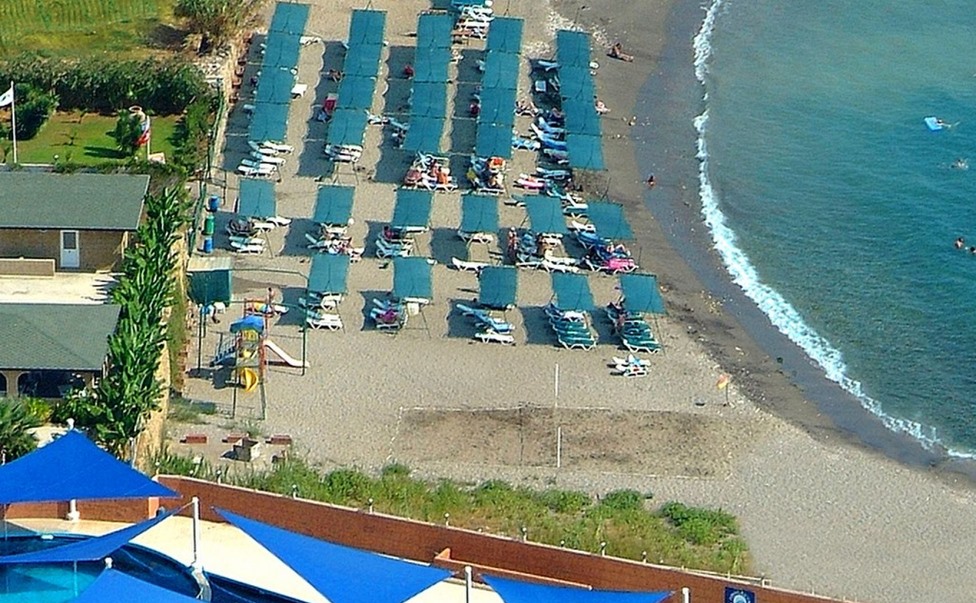 Asrın Beach Hotel