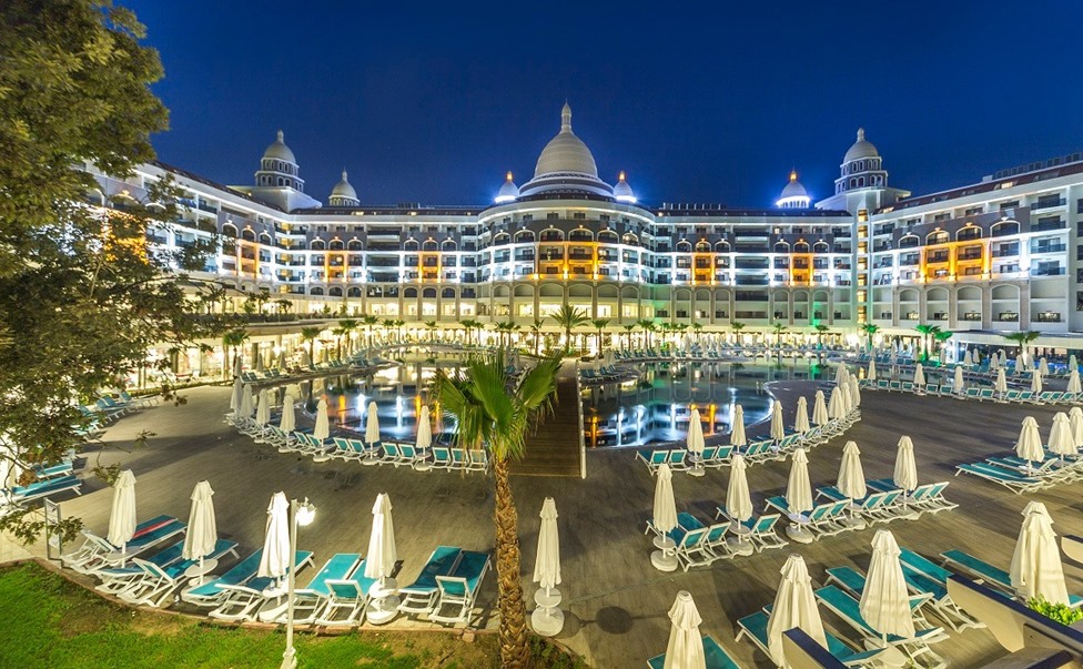 Diamond Premium Hotel& Spa