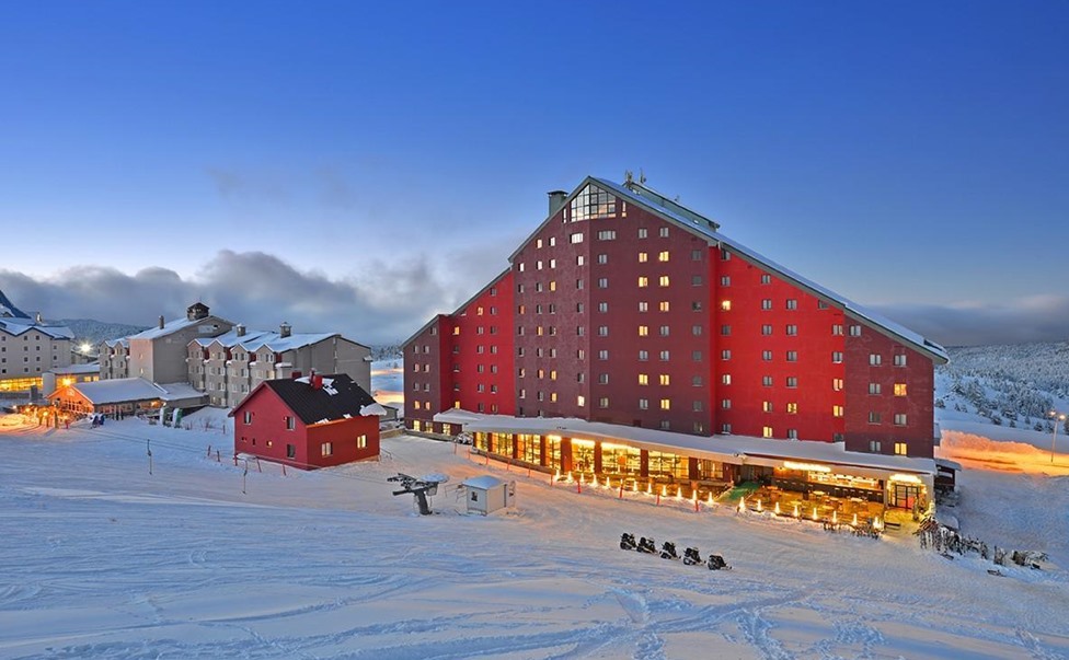 Karinna Hotel Convention Center& Spa