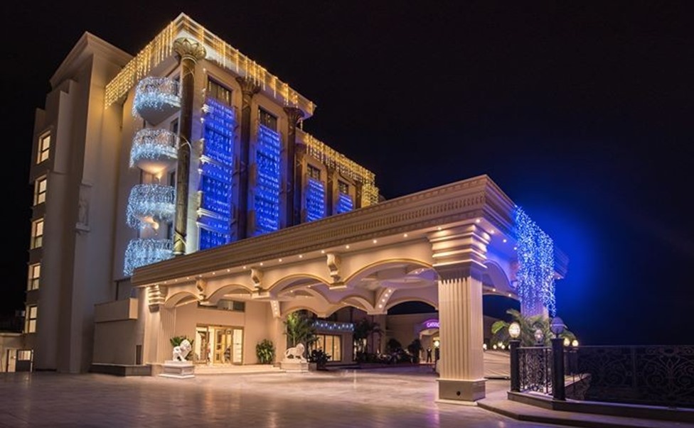 Les Ambassadeurs Hotel& Casino