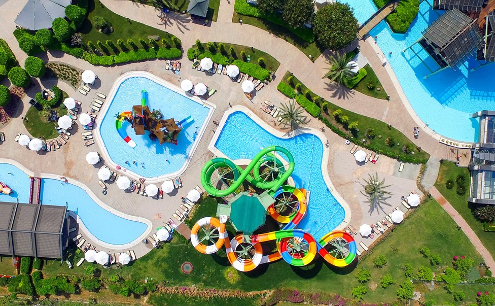 Limak Lara De Luxe Hotel& Resort